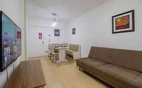 ACC43B - 1 Dorm Climatizado, Quadra Mar, Garagem